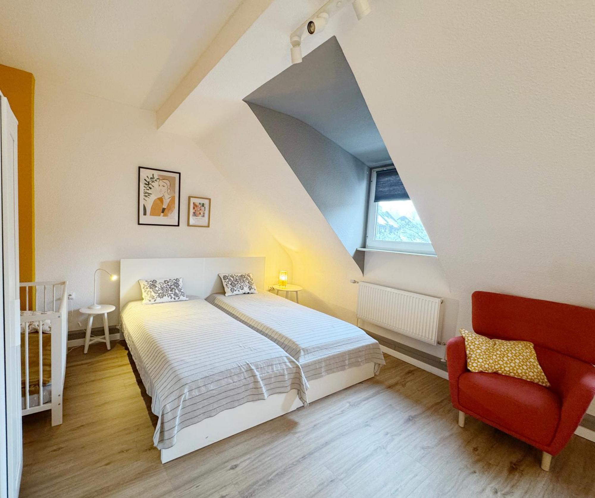 Big Flat With Fresh Renovation, Free Parking, Sonyps, Netflix Lejlighed Duisburg Eksteriør billede
