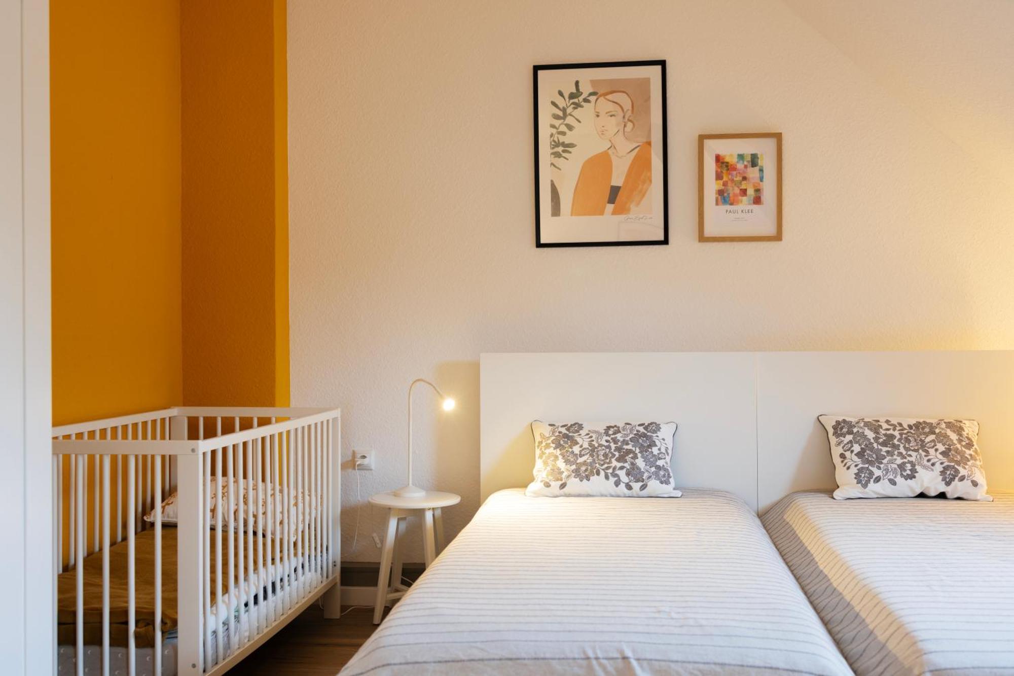 Big Flat With Fresh Renovation, Free Parking, Sonyps, Netflix Lejlighed Duisburg Eksteriør billede